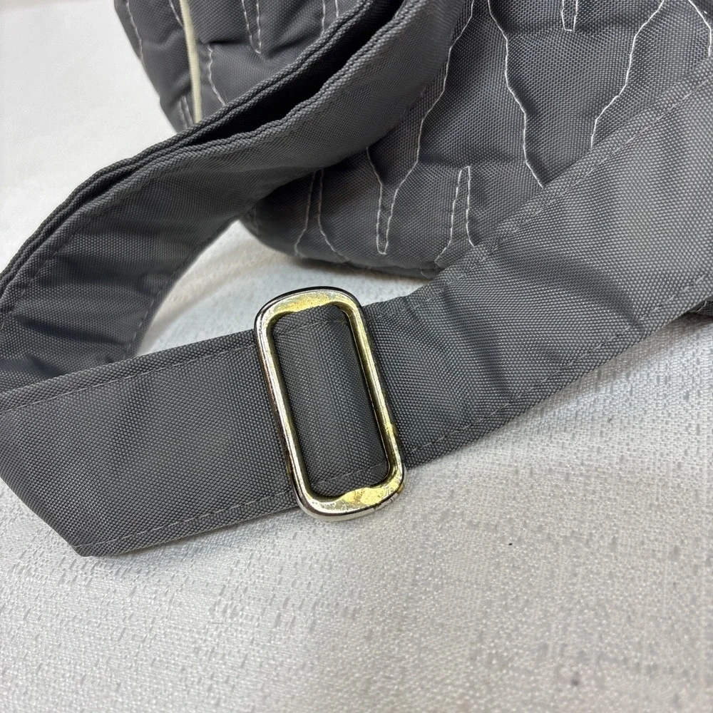 Cinda B Tote Bag Diaper Shoulder Bag Gray Quilted Adjustable Strap Snap Close‎